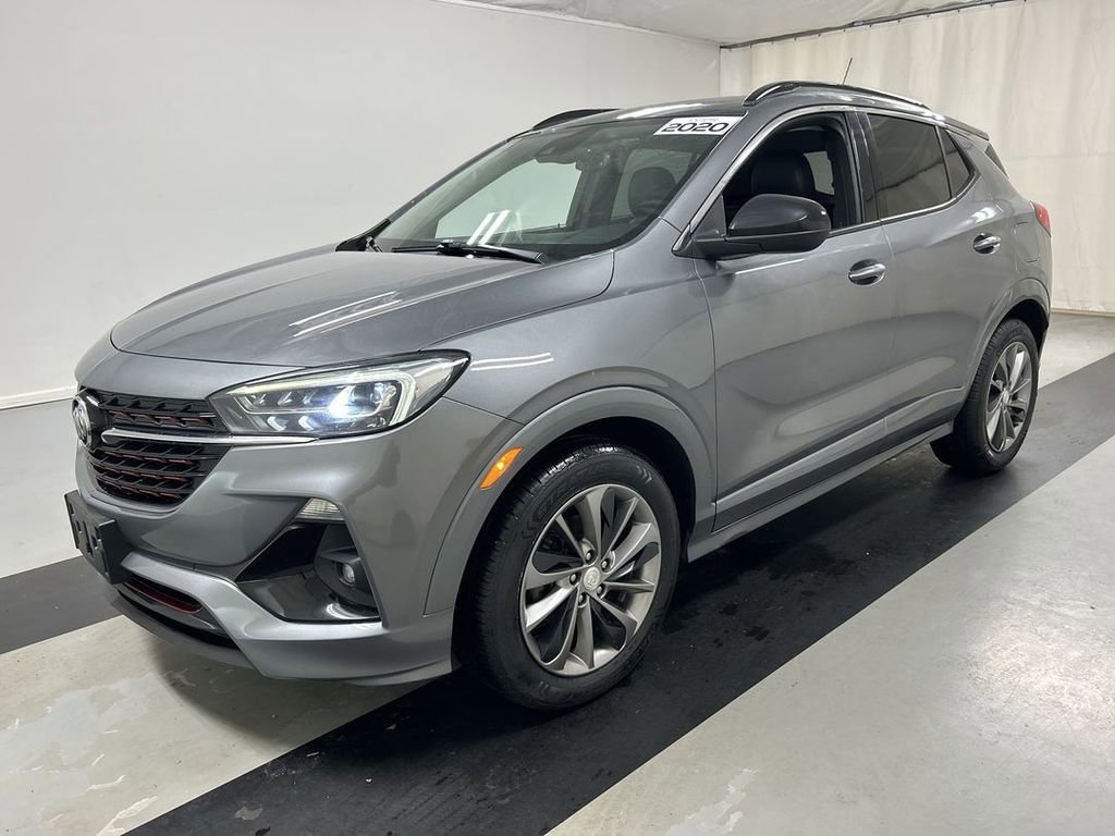 Used 2020 Buick Encore GX Essence w/ Sport Touring Package FWD image 5