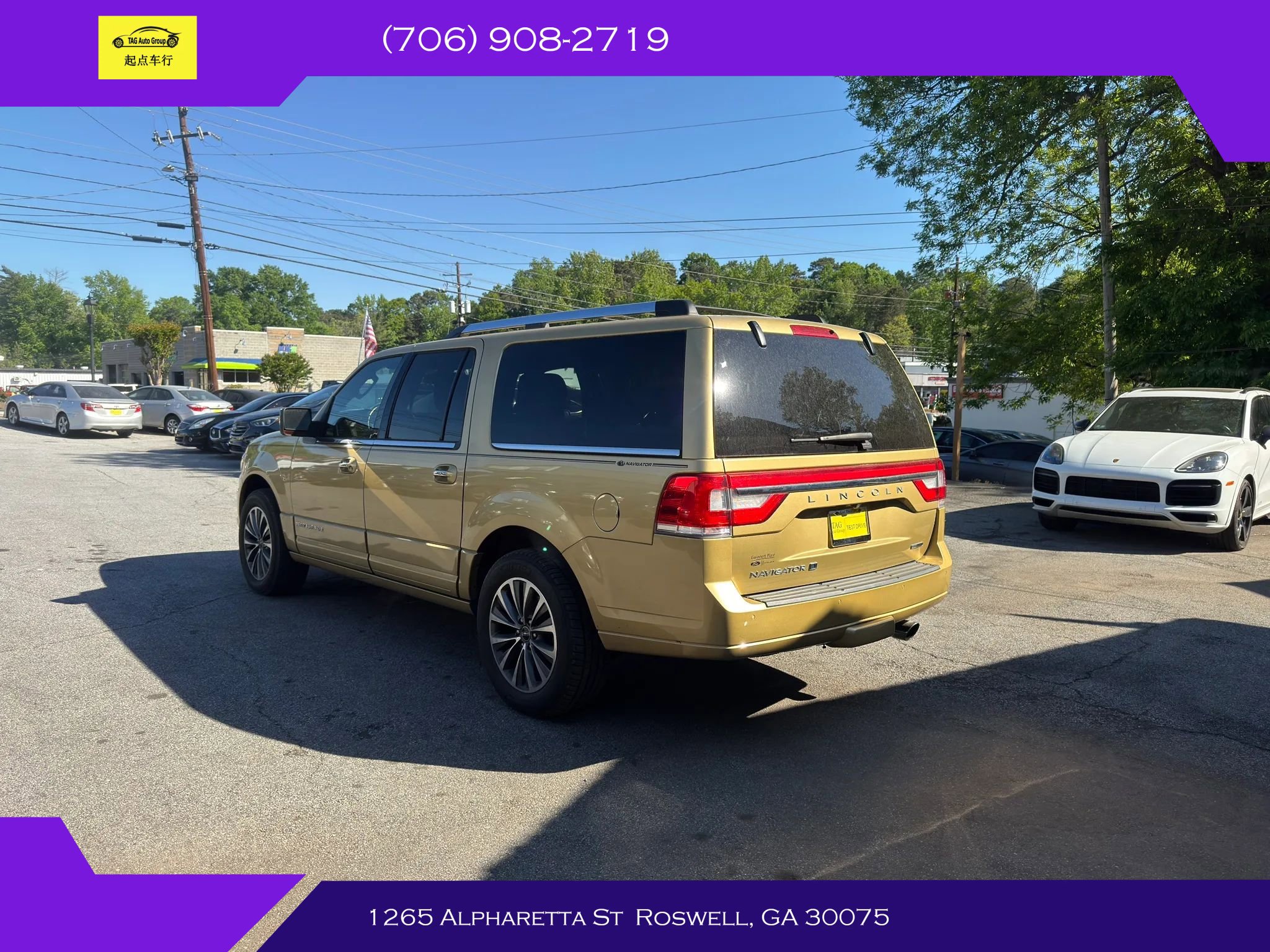 Used 2016 Lincoln Navigator L Select AWD/4WD image 7