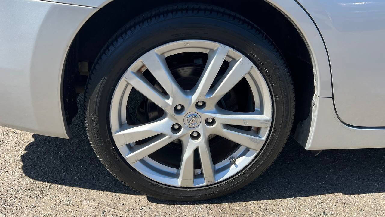 Used 2014 Nissan Altima 3.5 S FWD image 29