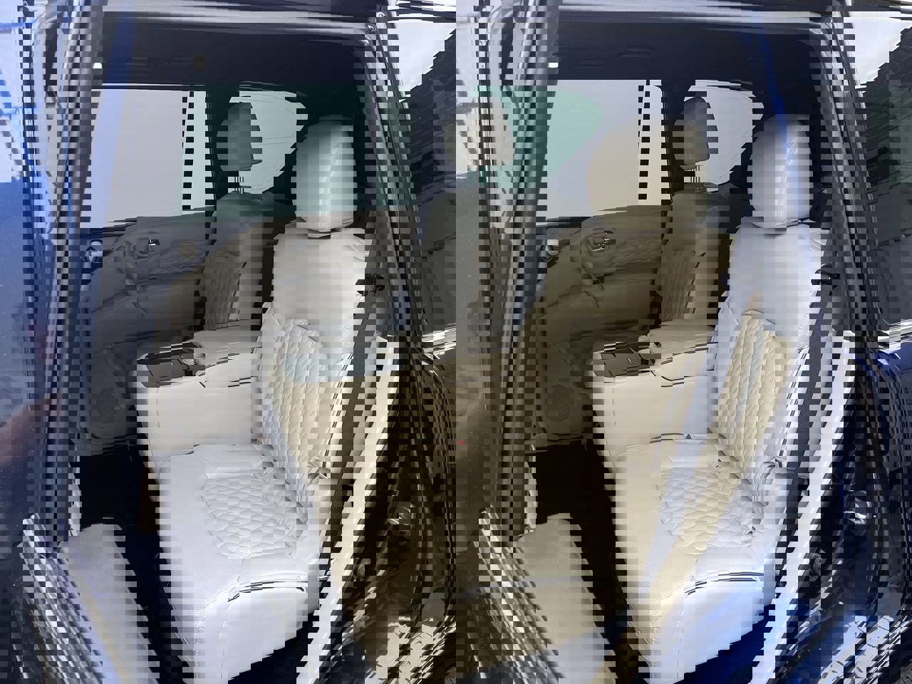 Used 2023 INFINITI QX80 Sensory w/ Cargo Package image 13