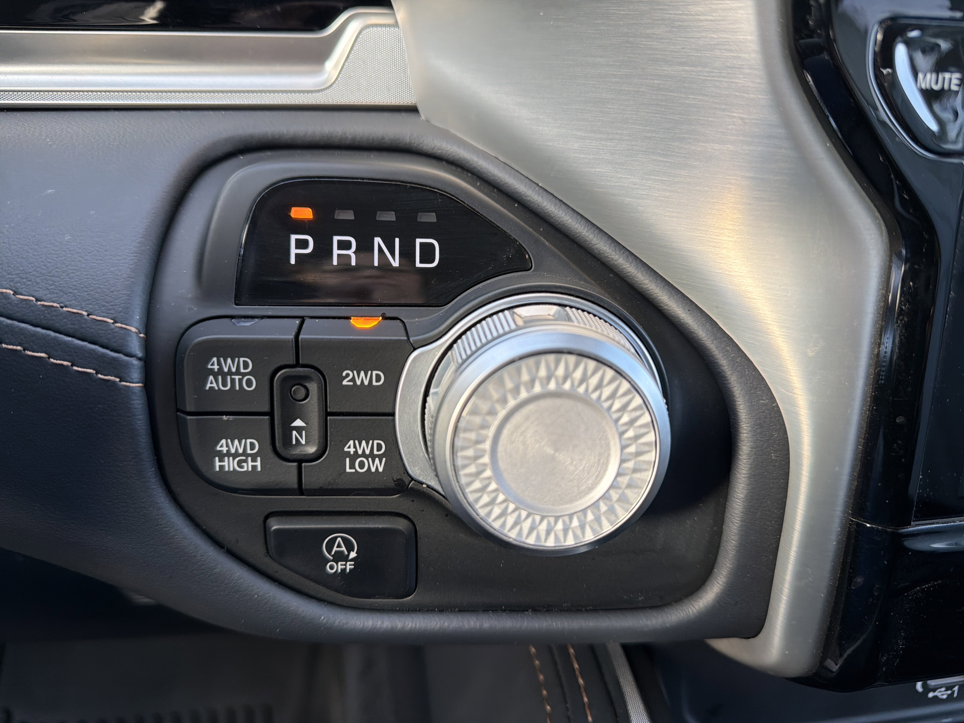 Used 2025 RAM 1500 Tungsten image 17