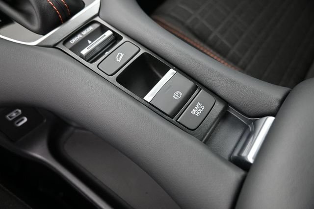Certified 2025 Honda HR-V Sport image 29