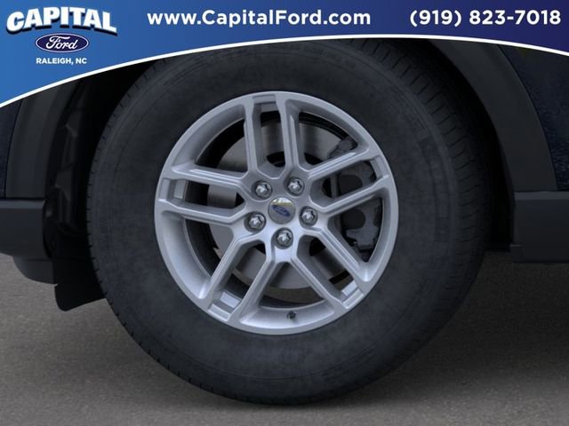 New 2026 Ford Explorer Active RWD image 19