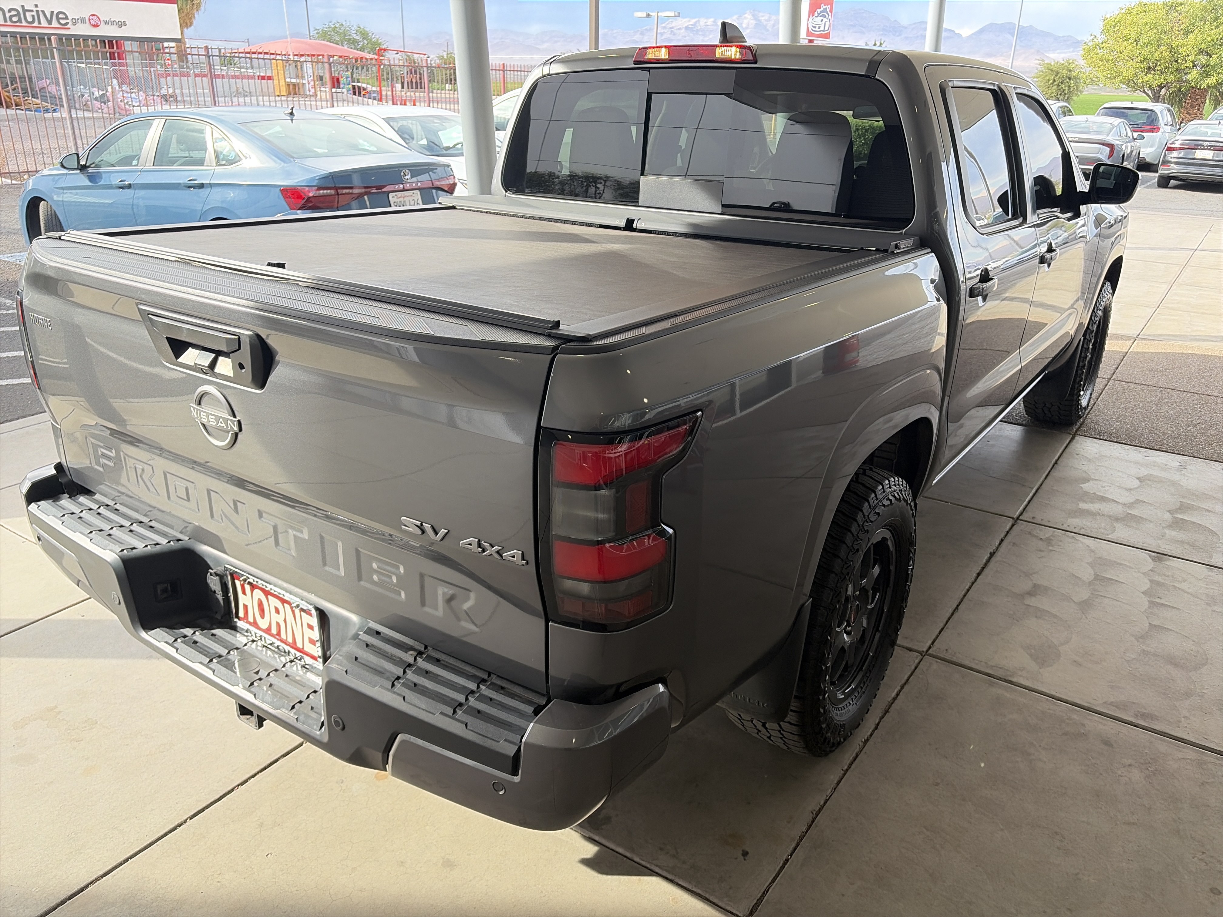 Used 2024 Nissan Frontier SV w/ SV Convenience Package AWD/4WD image 4