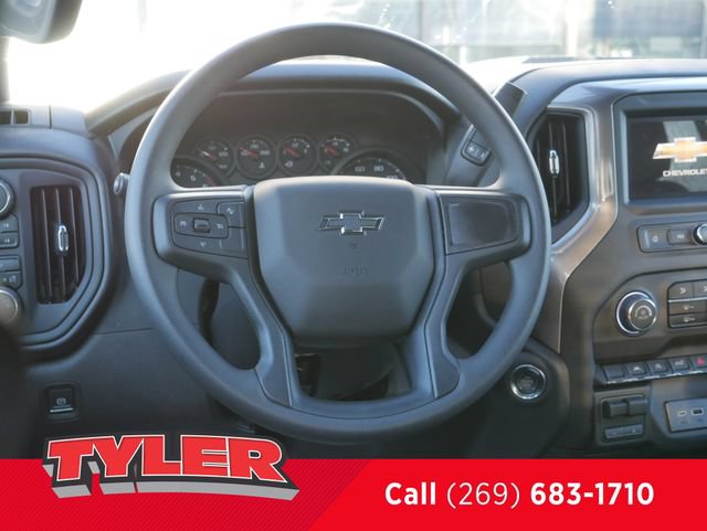 New 2026 Chevrolet Silverado 1500 Custom Trail Boss w/ Dark Appearance Package AWD/4WD image 39
