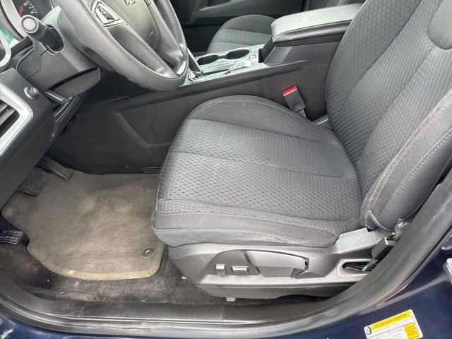 Used 2015 Chevrolet Equinox LS image 15