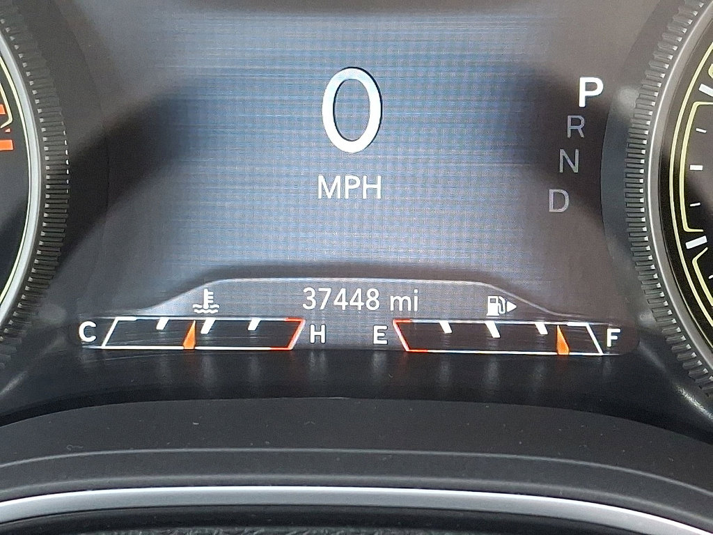 Certified 2022 Jeep Cherokee Latitude Lux w/ Mopar Interior Package image 13