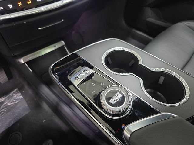 New 2026 Cadillac Lyriq Luxury w/ LPO, Floor Liner Package AWD/4WD image 22