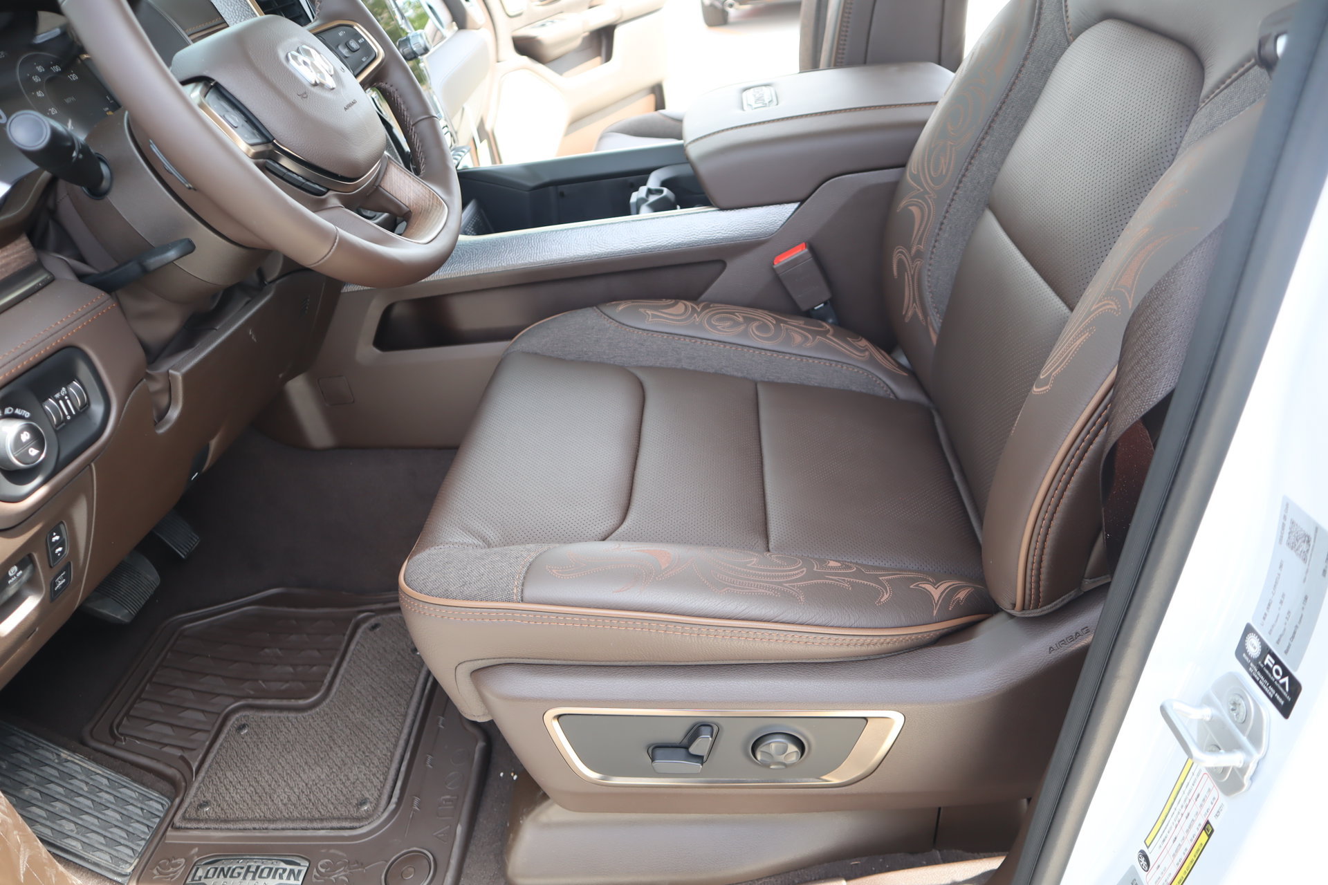 New 2026 RAM 1500 Limited w/ Bed Utility Group AWD/4WD image 12