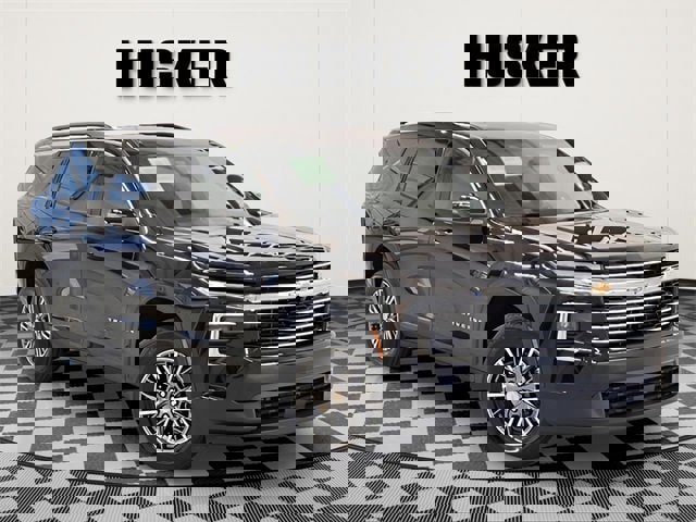 Certified 2025 Chevrolet Traverse LT