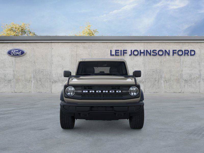 New 2025 Ford Bronco 4-Door AWD/4WD image 6