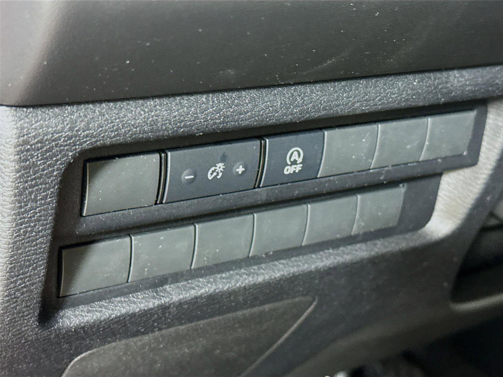 New 2026 Mitsubishi Outlander ES FWD image 7