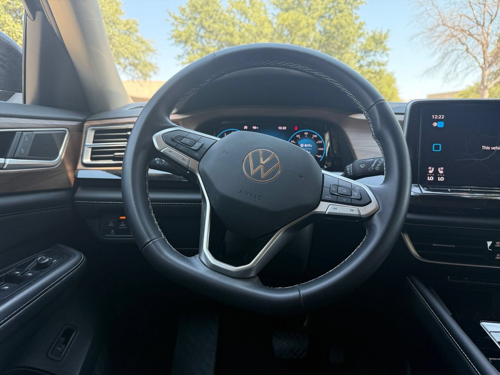 Used 2026 Volkswagen Atlas SE AWD/4WD image 30