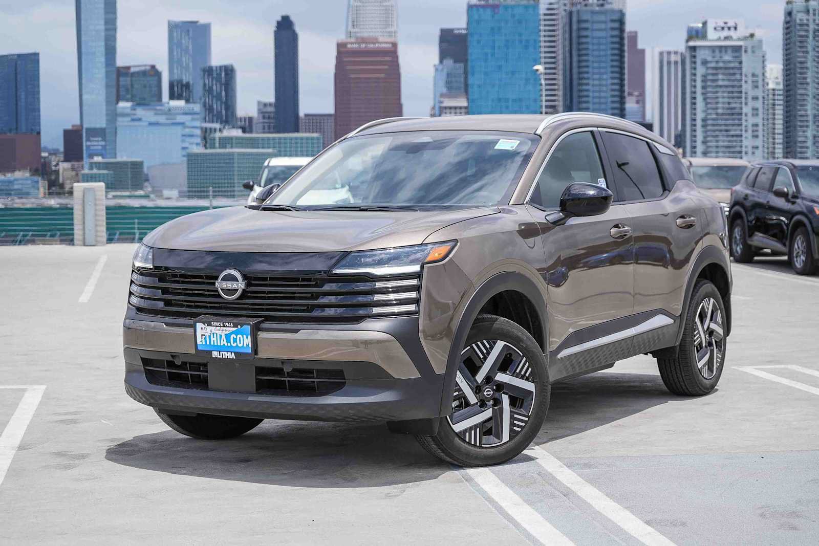 New 2026 Nissan Kicks SV FWD image 1