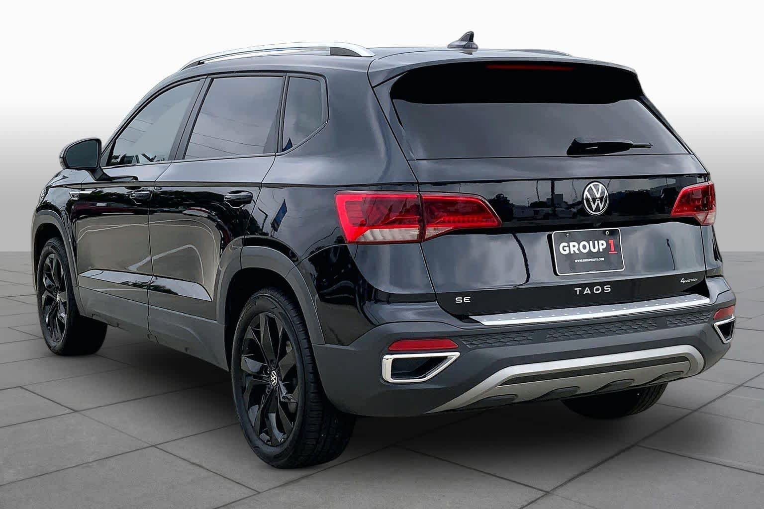 Used 2022 Volkswagen Taos SE AWD/4WD image 12