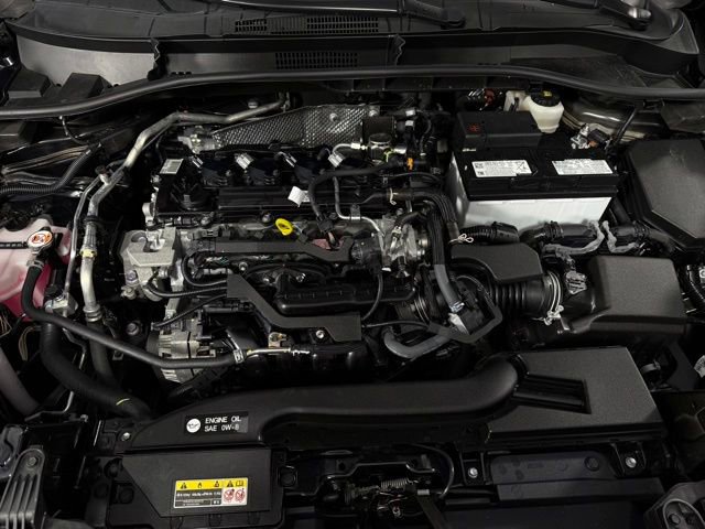 Used 2024 Toyota Corolla Cross L image 13