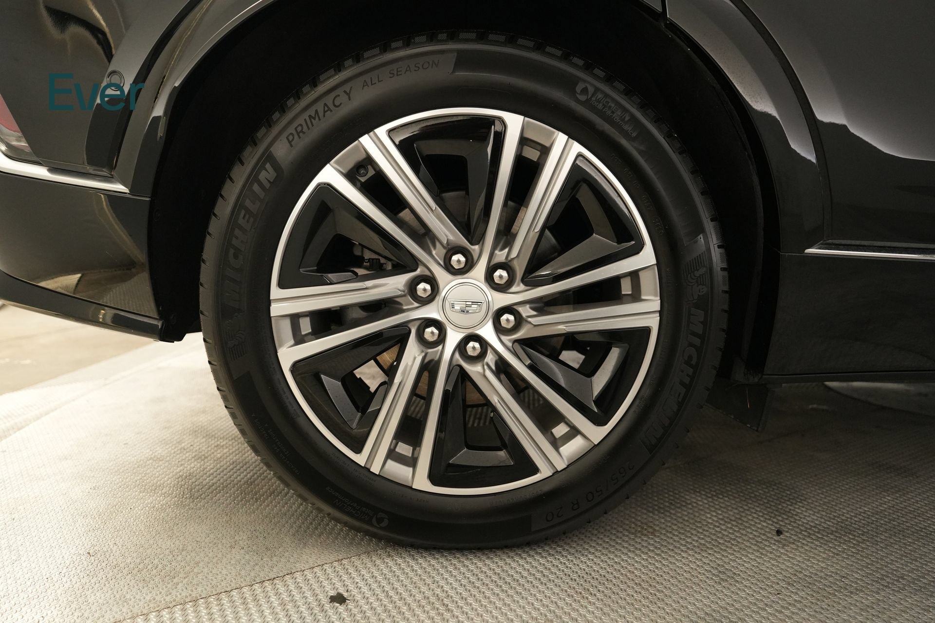 Used 2024 Cadillac Lyriq Luxury AWD/4WD image 22
