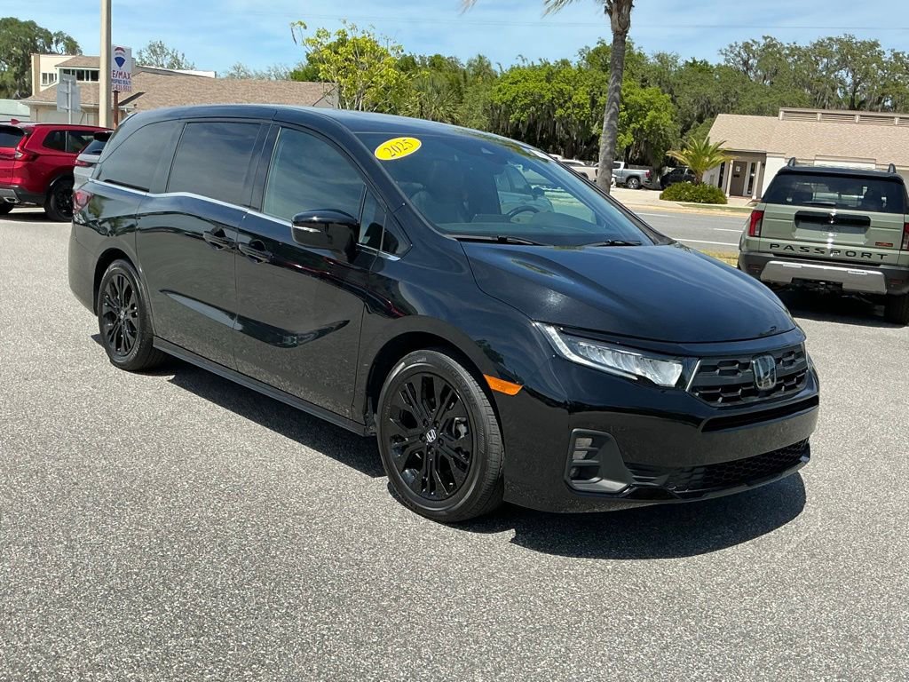 Certified 2025 Honda Odyssey Sport-L image 8