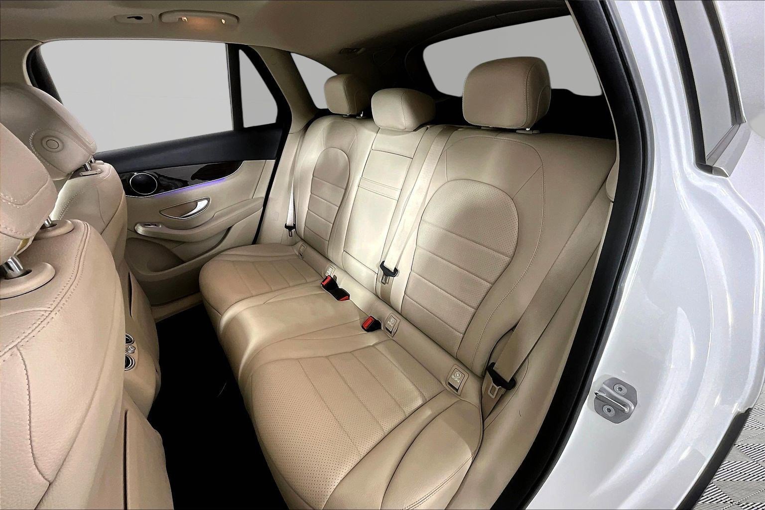 Used 2021 Mercedes-Benz GLC 300 4MATIC image 22