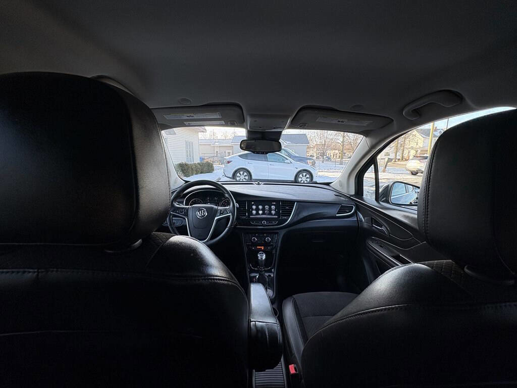 Used 2017 Buick Encore Preferred image 34