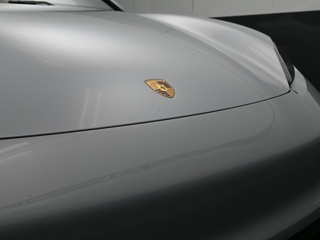 Used 2024 Porsche Macan 4 Electric w/ Premium Package image 12