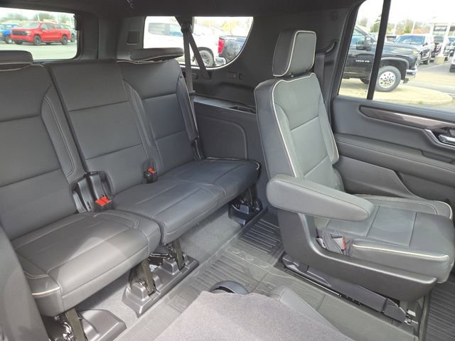 New 2026 GMC Yukon XL Elevation w/ Elevation Premium Package AWD/4WD image 32
