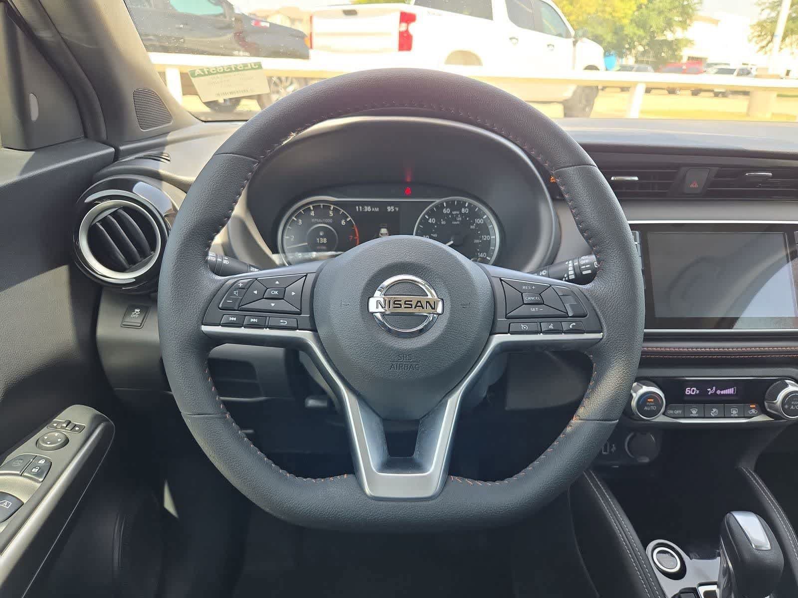 Used 2018 Nissan Kicks SR FWD image 20