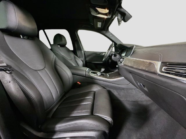 Used 2022 BMW X5 sDrive40i w/ Parking Assistance Package RWD image 28