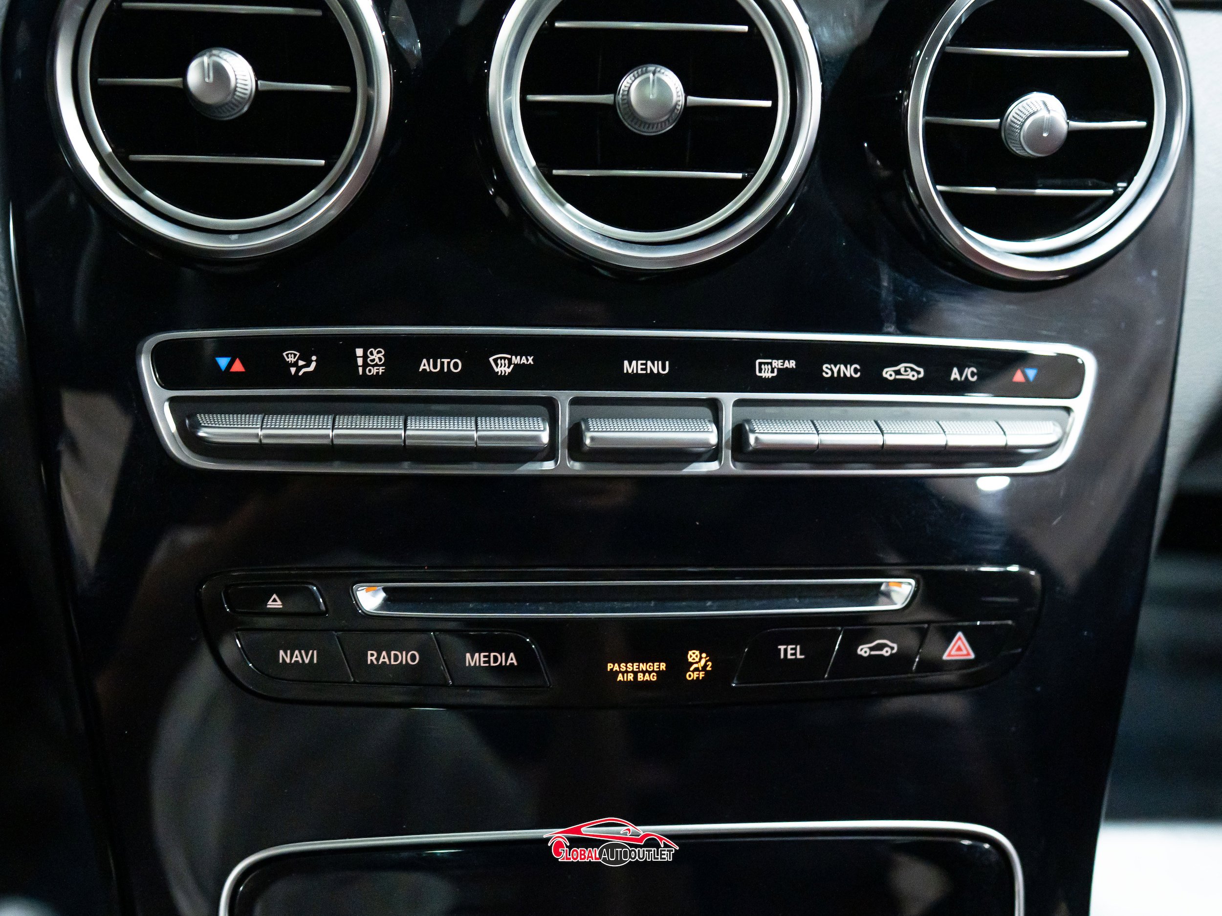 Used 2016 Mercedes-Benz C 300 Sedan image 34