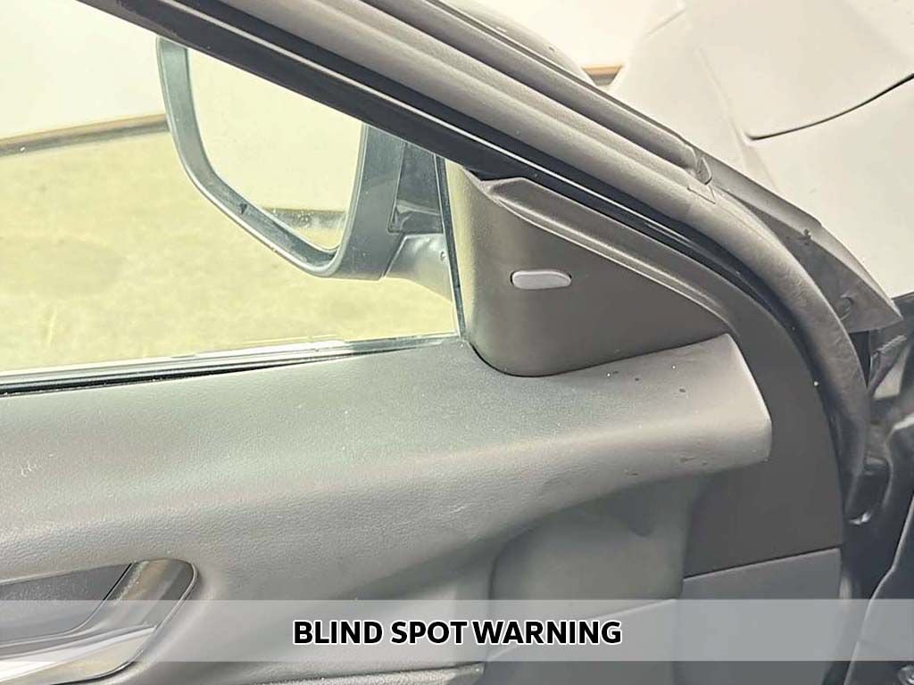 Used 2022 Nissan Altima 2.5 SV FWD image 3