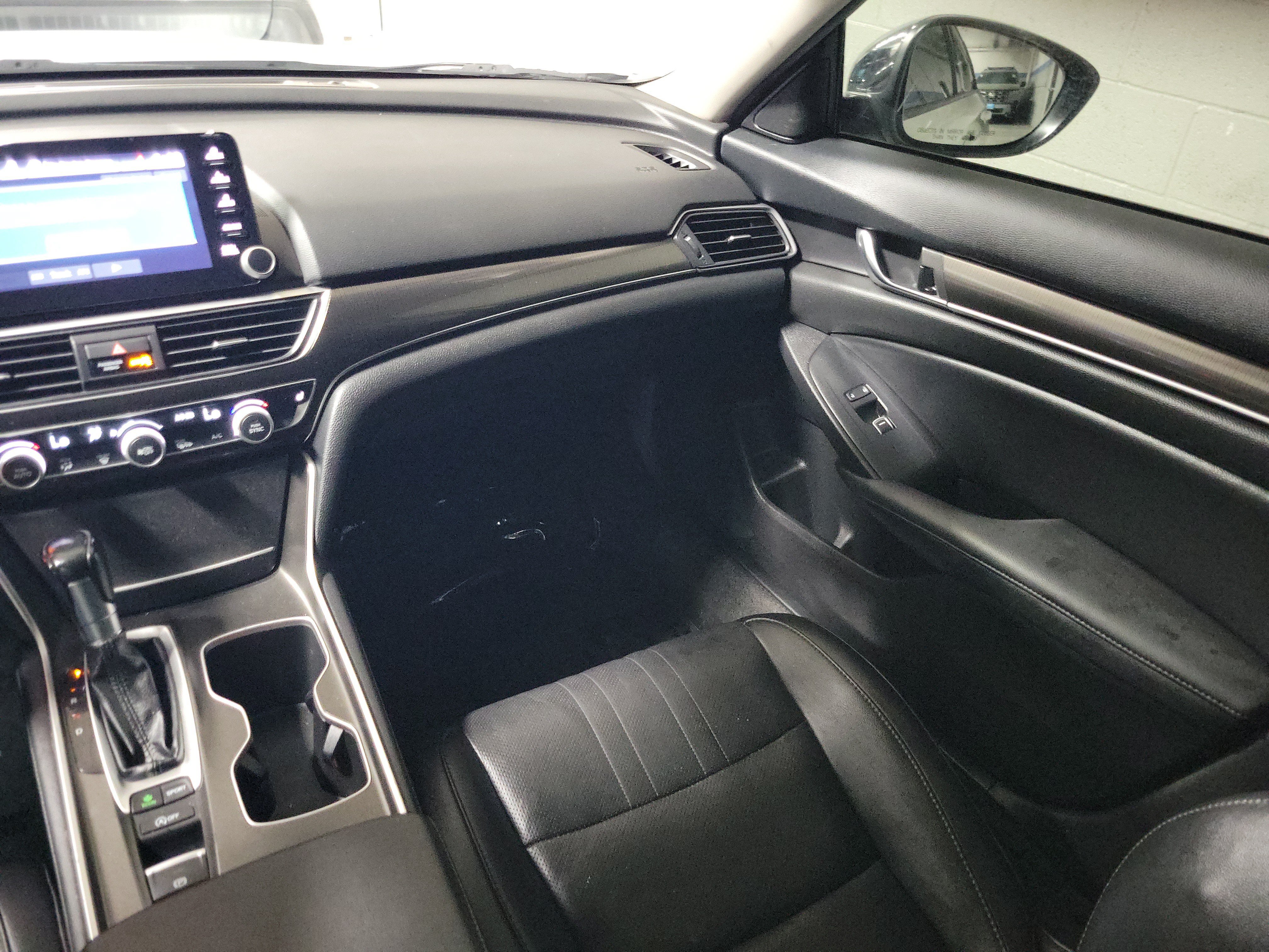 Used 2022 Honda Accord Sport Special Edition image 16