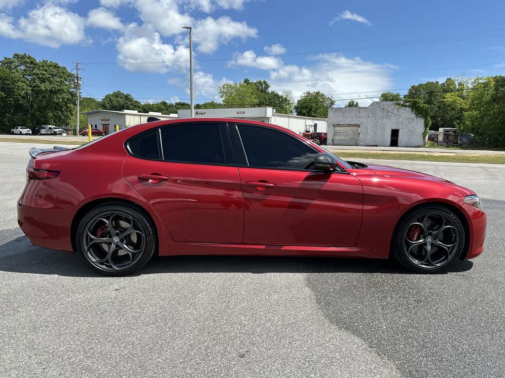 Used 2019 Alfa Romeo Giulia Ti Sport w/ Quick Order Package 22U Sport RWD image 7