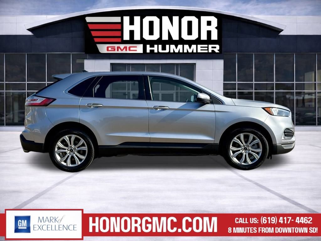 Used 2024 Ford Edge Titanium AWD/4WD image 2