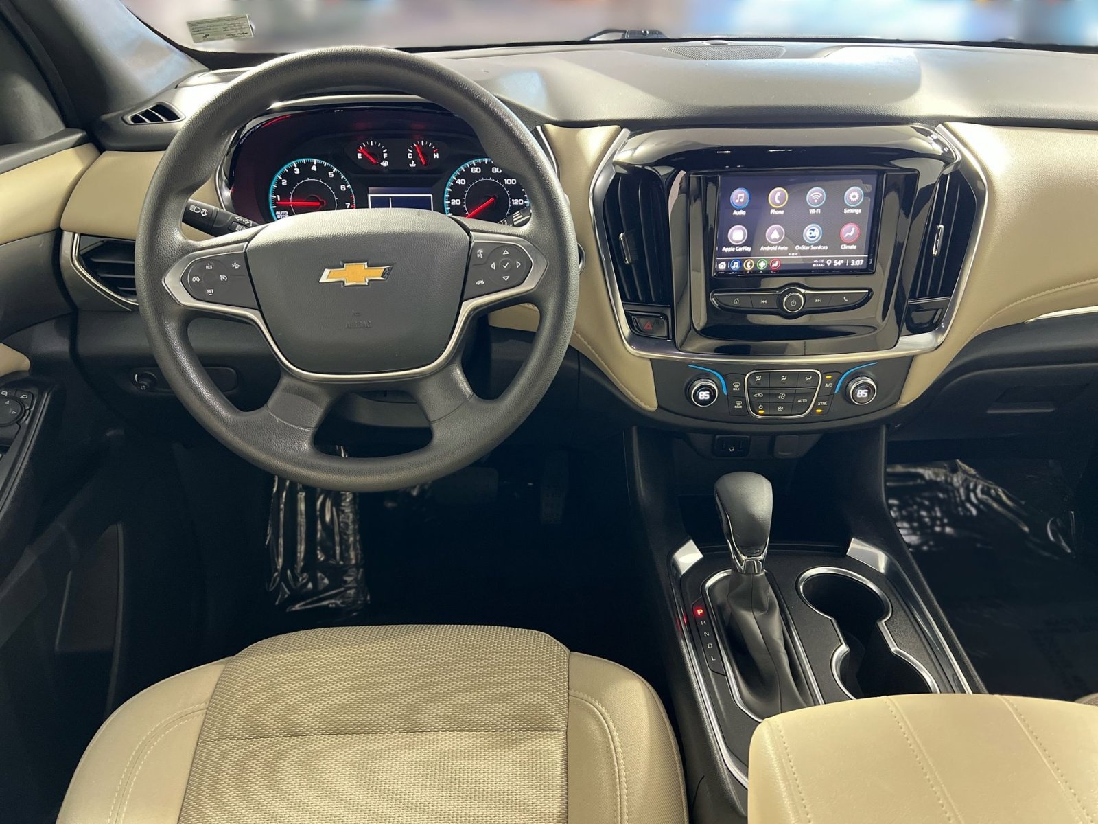 Used 2023 Chevrolet Traverse LS w/ Safety Package image 23