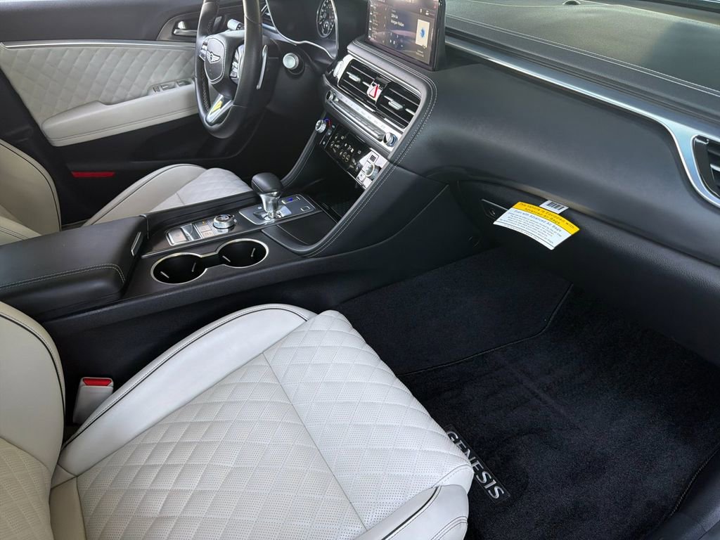 Used 2025 Genesis G70 3.3T Advanced w/ Sport Prestige Package RWD image 16