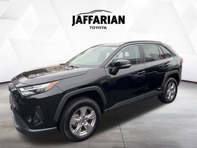 Certified 2025 Toyota RAV4 LE image 9