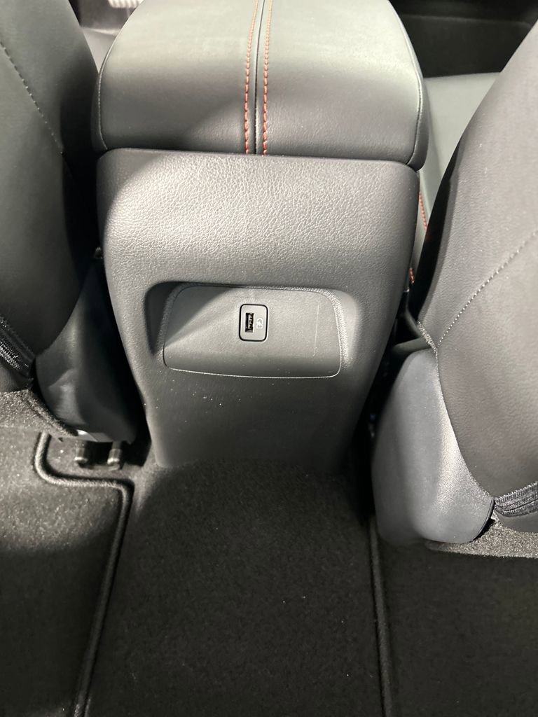 Certified 2024 Nissan Sentra SR w/ SR Premium Package image 30