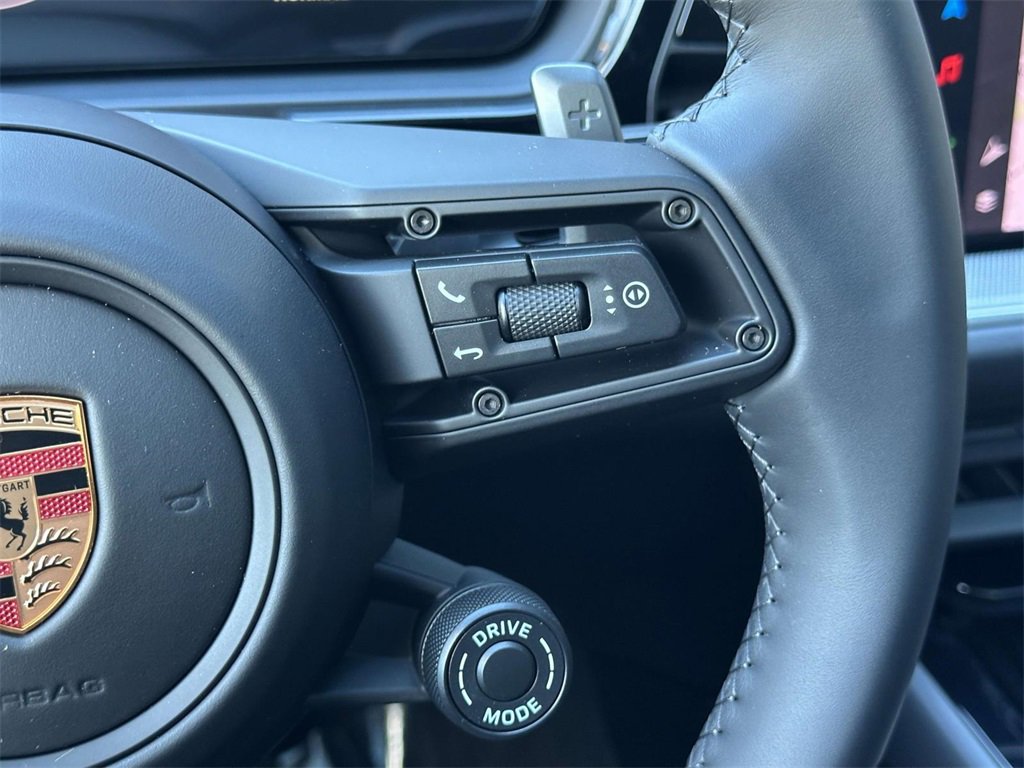 New 2026 Porsche Cayenne S image 23