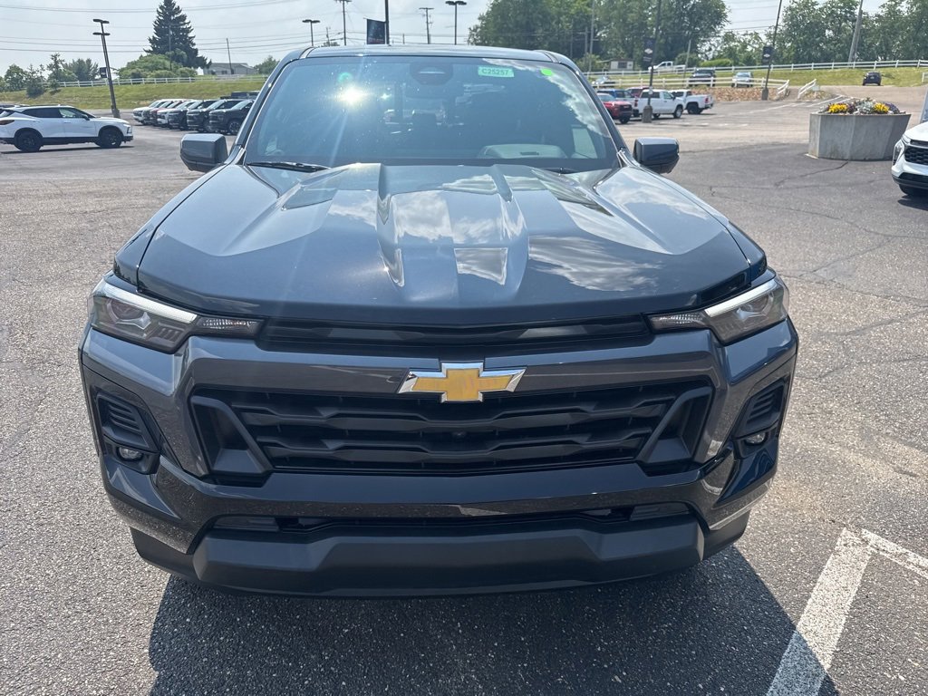 New 2025 Chevrolet Colorado LT w/ LT Convenience Package image 3