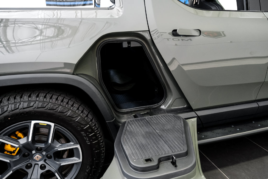 Used 2023 Rivian R1T Launch Edition AWD/4WD image 52