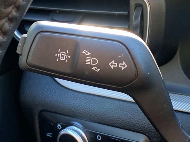 Used 2023 Ford Explorer XLT w/ Equipment Group 202A image 23