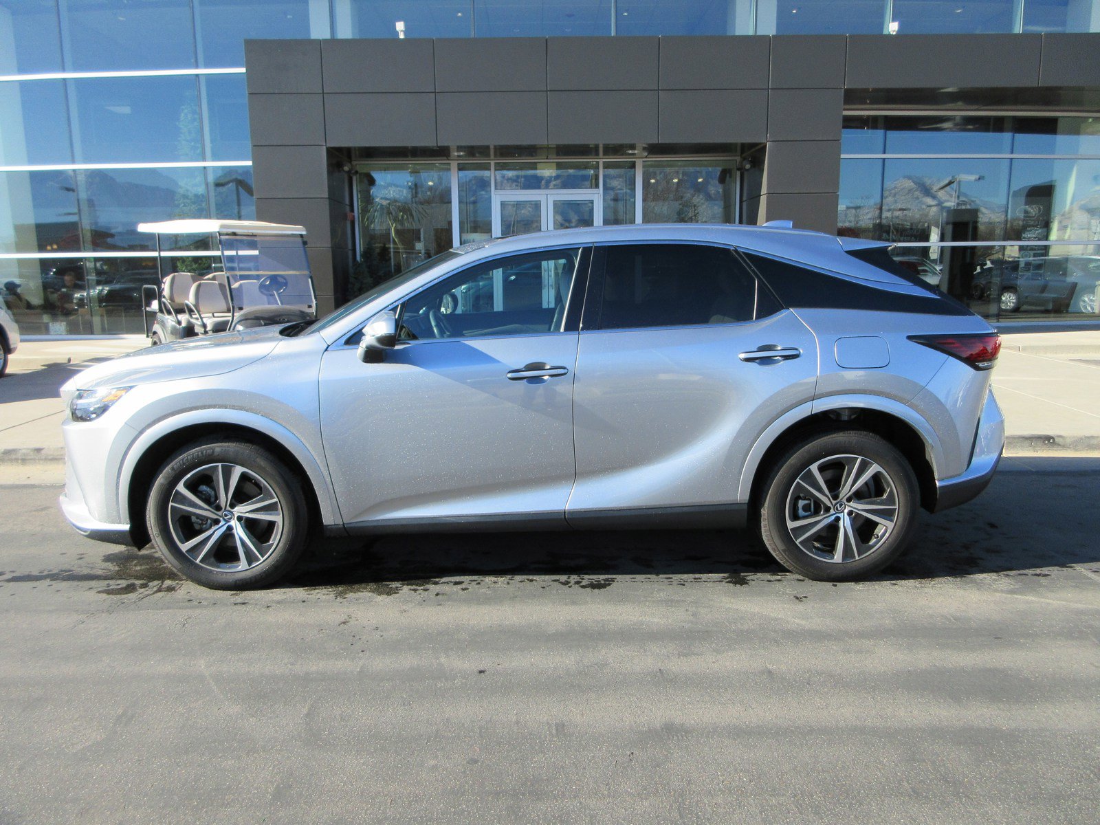Used 2023 Lexus RX 350 image 3