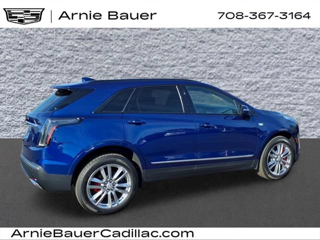 Certified 2025 Cadillac XT5 Sportv AWD/4WD image 6