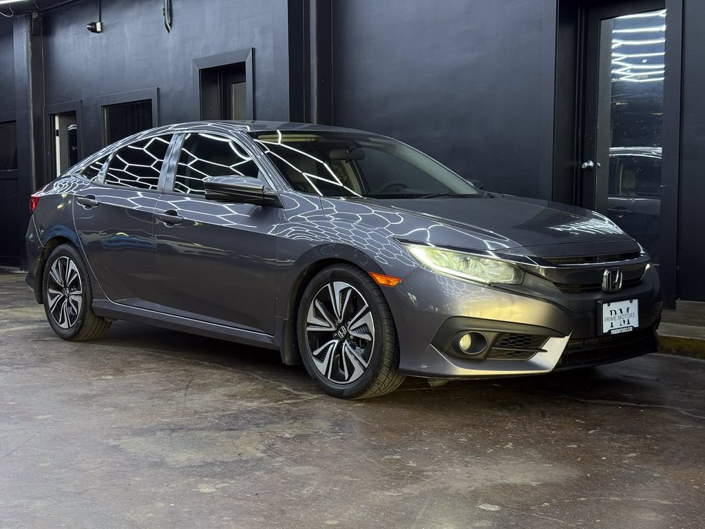Used 2017 Honda Civic EX-T image 11