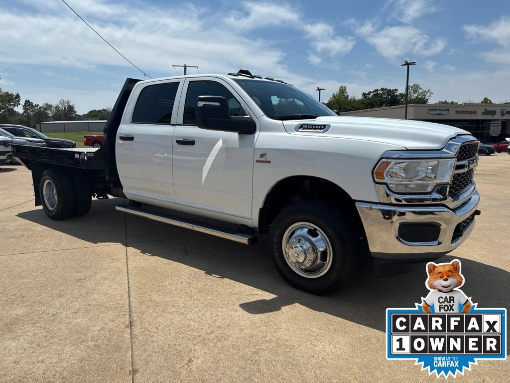 Used 2024 RAM 3500 Tradesman w/ Chrome Appearance Group AWD/4WD image 3