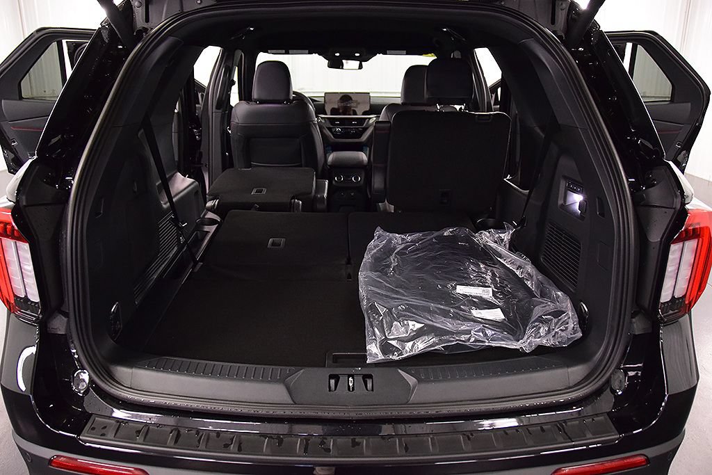 New 2026 Ford Explorer ST AWD/4WD image 35