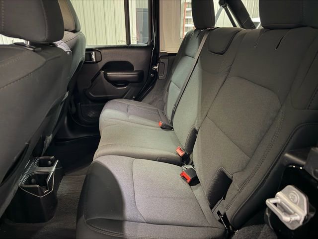Used 2021 Jeep Wrangler Unlimited Sport image 15