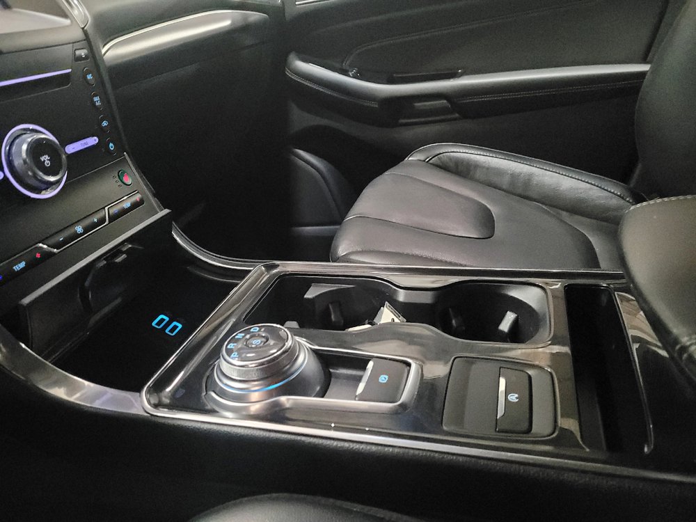 Used 2019 Ford Edge Titanium AWD/4WD image 26