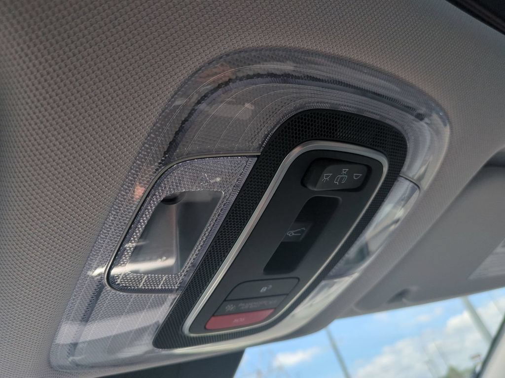 New 2026 Hyundai Kona Limited FWD image 25