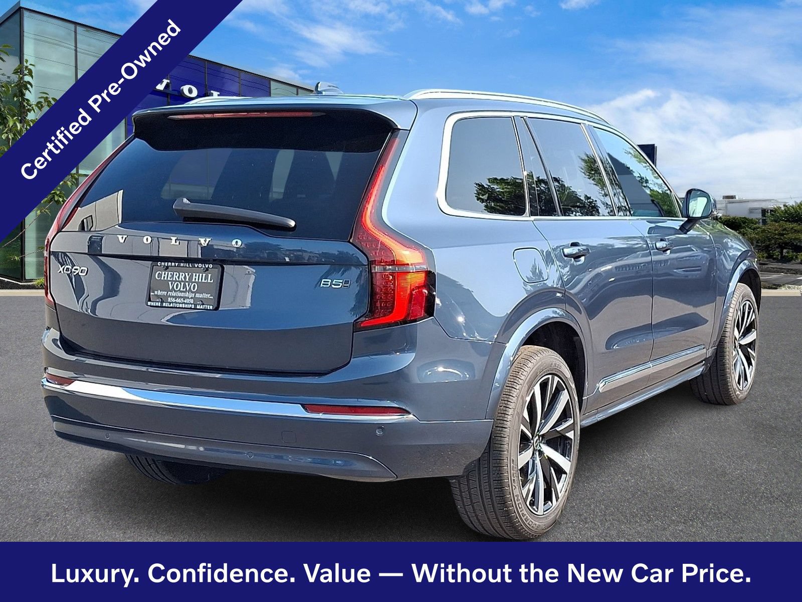 Certified 2025 Volvo XC90 B5 Core AWD/4WD image 7